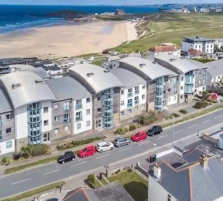 Ocean 1- Sea View Apartment, Fistral Newquay Apartment *